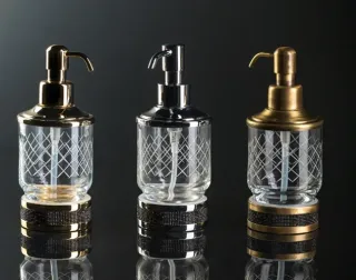 Дозатор для жидкого мыла Boheme Royal Cristal 10929-CR-B хром/чёрный