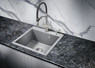 Смеситель для кухни Milacio Ultra MCU.557.SS с подключением к фильтру и гибким изливом нержавеющая сталь