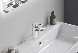 Смеситель для раковины Shevanik S8201 хром