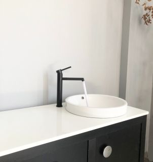 Смеситель для раковины Boch Mann Stella B чёрный BM9130