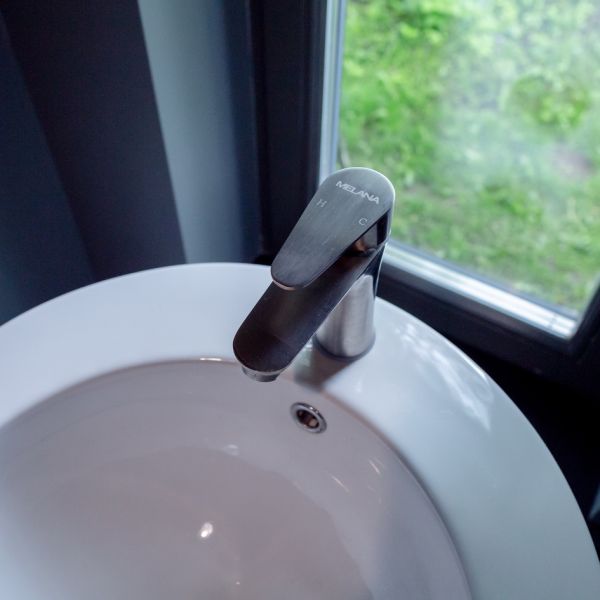 Напольная раковина Melana B133-805 50см белый