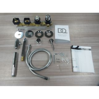 Смеситель для ванны настенный 4 отверстия DQ Bonn хром (DA1704801)