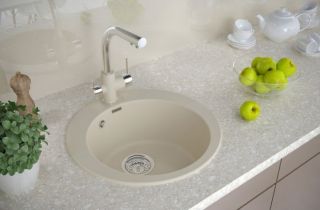 Смеситель для кухни Paulmark Essen Es213011-CHCR шампань/хром