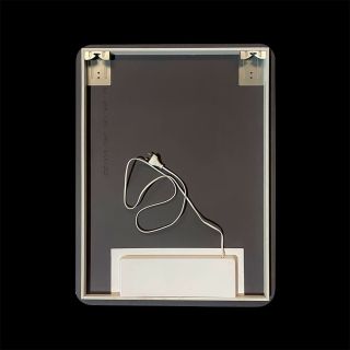 Зеркало Vincea LED VLM-3BE700 700х800 c сенсорным выключателем и диммером